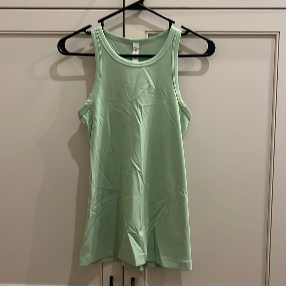 Lululemon Align Hip Length Racerback - Size 6 - Light Green